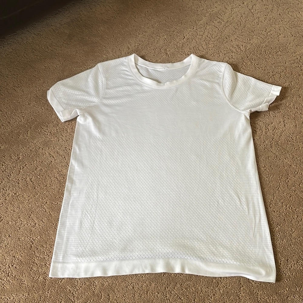 Lululemon white athletic shirt